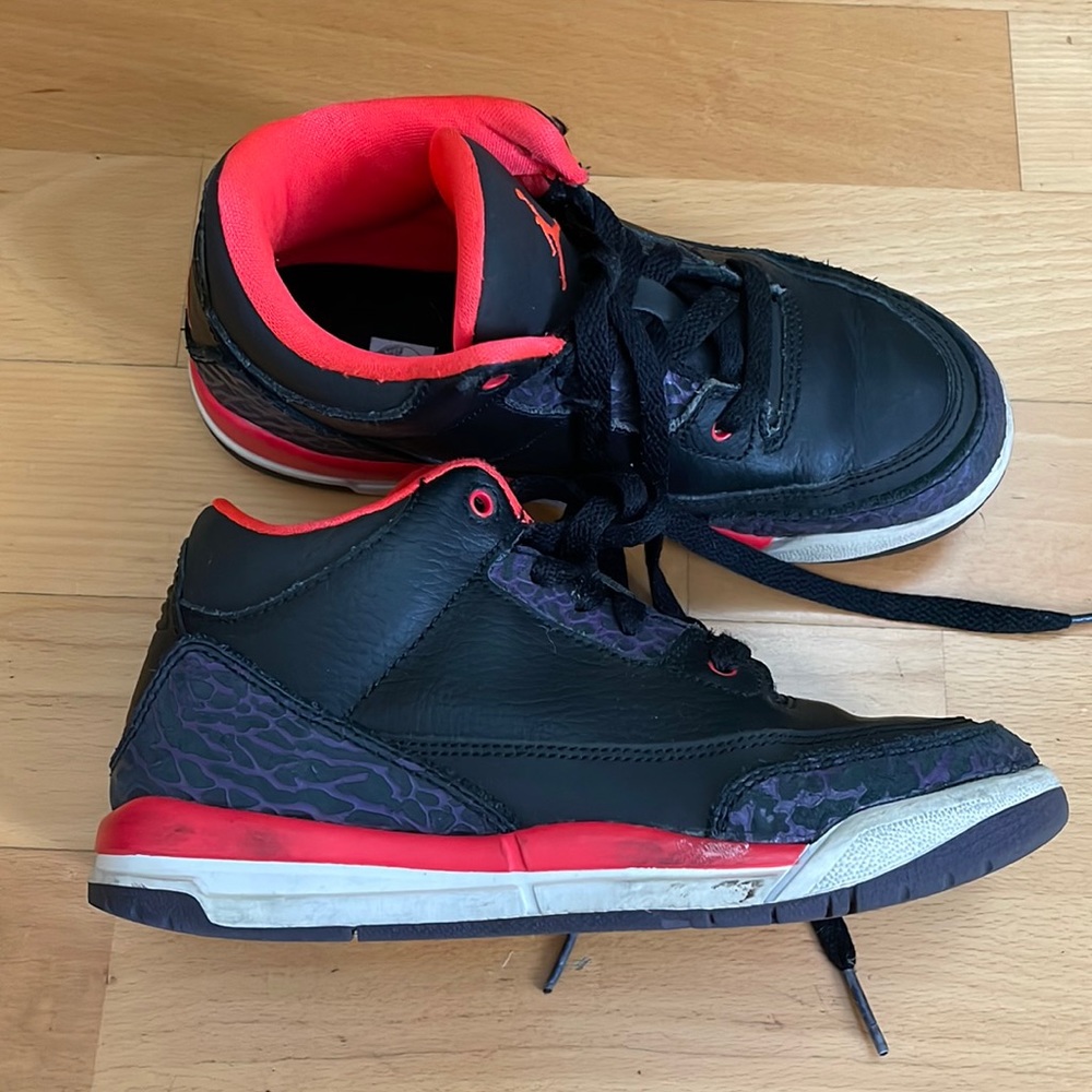 Jordan’s kids size 1.5
